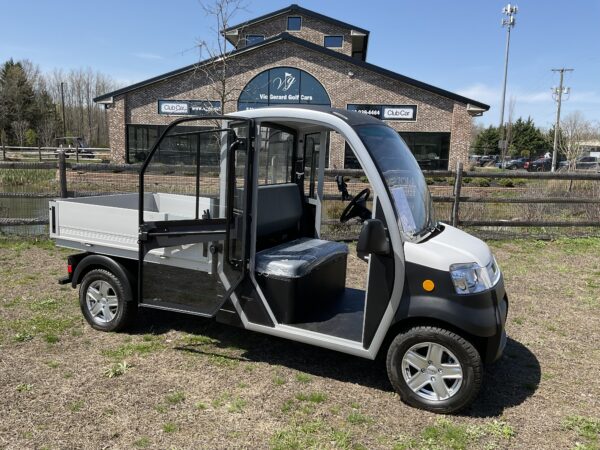 2024 Club Car "Urban Lithium" LSV